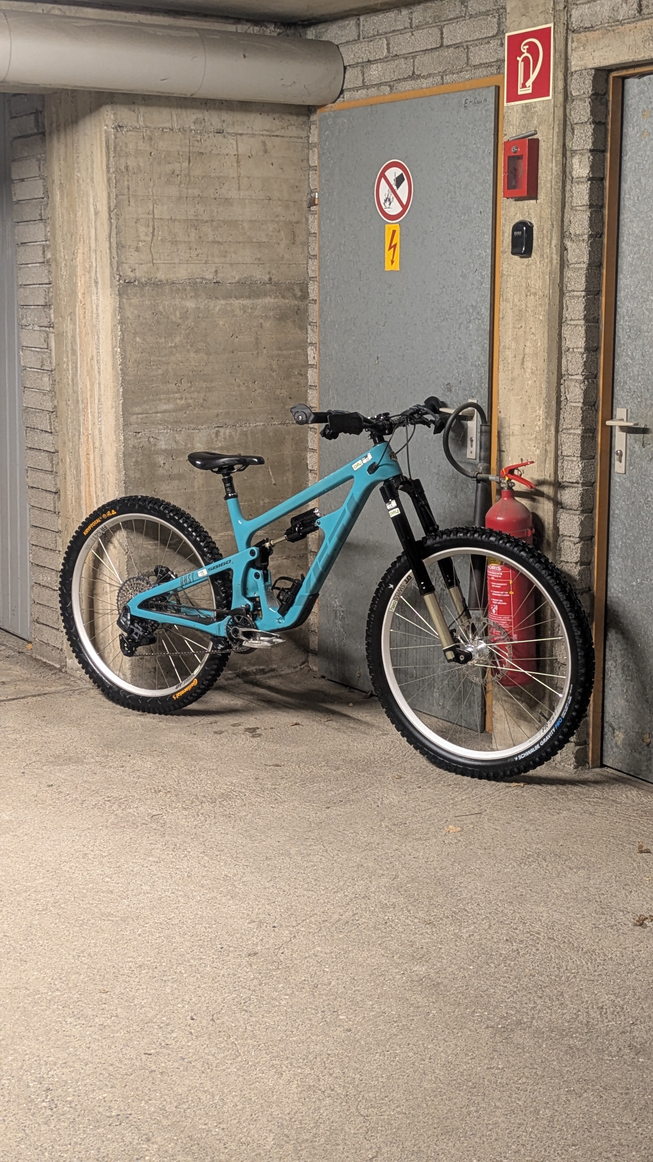 Jonathan Laucher mit seinem Yeti SB160